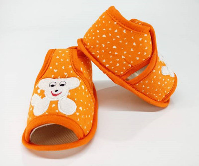 

Fly Kids Anti-skid Small checks slip on booties for 0 to 6 months baby Booties(Toe to Heel Length - 12 cm Multicolor)