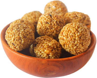 looms & weaves Ready to eat Kerala Snacks - Ellunda/ Sweetened Sesame balls(250 g)