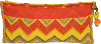 

Radhika Goyal PPRG17A Pouch(Multicolor)