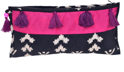 

Radhika Goyal PPRG16A Pouch(Multicolor)