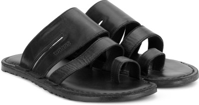 

Woods Men BLACK Flats