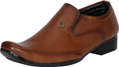 Floxtar Slip On For Men(Tan