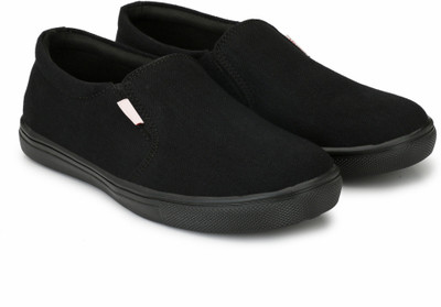 

Shoe Day Slip On Sneakers For Men(Black