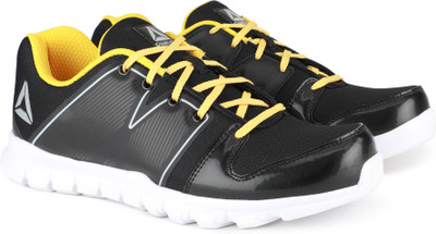

REEBOK COOL TRACTION XTREME Running Shoes For Men(Black, Black/primal yellow