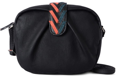 

Baggit Women Black PU Sling Bag