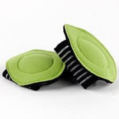 

Nika 1 Pair Foot Support Strutz Cushioned Arch Helps Decrease Plantar Fasciitis Pain Heel Support (Free Size, Black, Green)