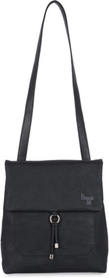 

Baggit L Trink Bff Angie Black (Black) M2 4 L Backpack(Black)