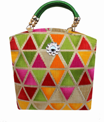 

Milan's creation Hand-held Bag(Green)