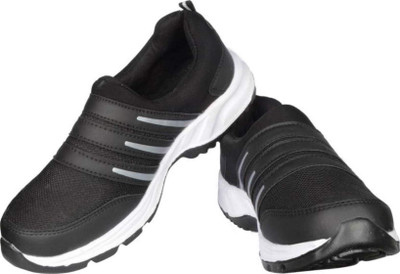 

CRV Running Shoes For Men(Multicolor, Black
