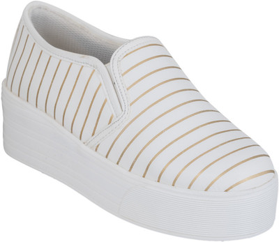

Shoe Fit Sneakers For Women(White, Gold