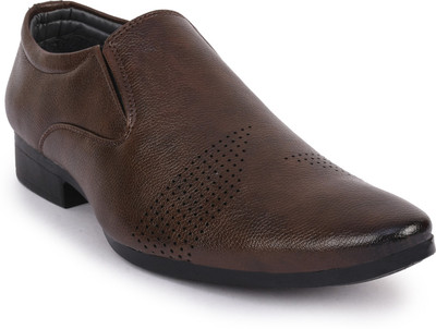

Semana Slip On For Men(Brown