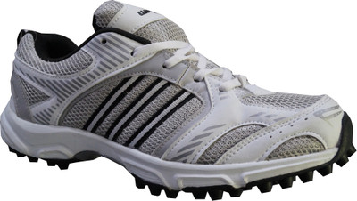 

WINART DIABLO Rubber Spike Cricket Shoes For Men(White, Grey