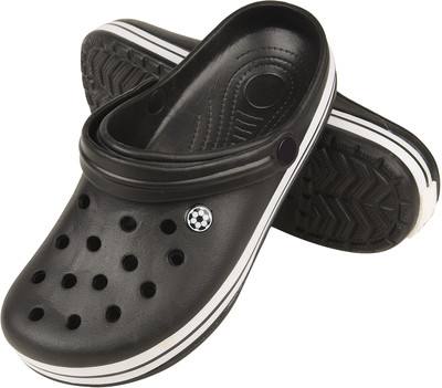 

ILU Men Black Clogs
