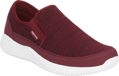 

Red Tape Athleisure Sports Range Men Running Shoes For Men(Burgundy