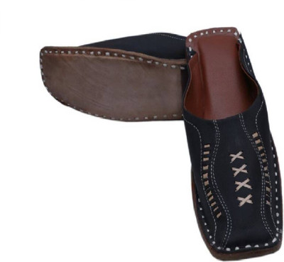 

KOLHAPURI Men BLACK Sandals