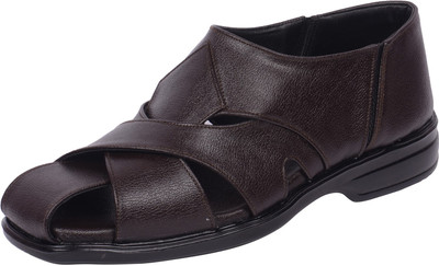 

Vonzo Men Brown Sandals