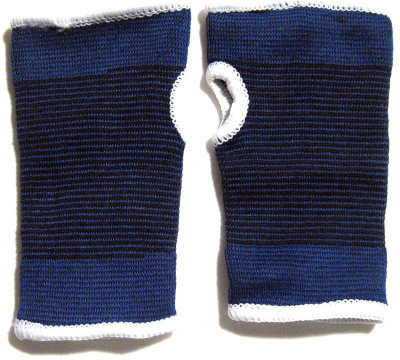 

QUINERGYS ® Vital Compression Recovery Carpal Tunnel Wrist Sleeve/Brace Wrist Support(Blue, Black, Charcoal