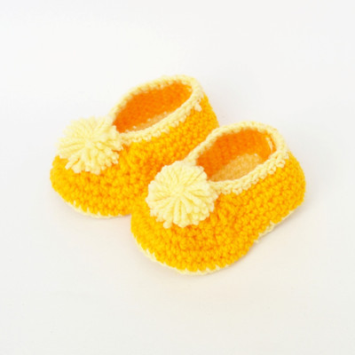 

Florense Crochet baby shoes booties for 6-12 month Booties(Toe to Heel Length - 11 cm Yellow)