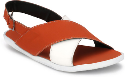 

Brooke Men Brown Casual