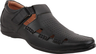 

MILES FOOTWEAR Men Black Sandals