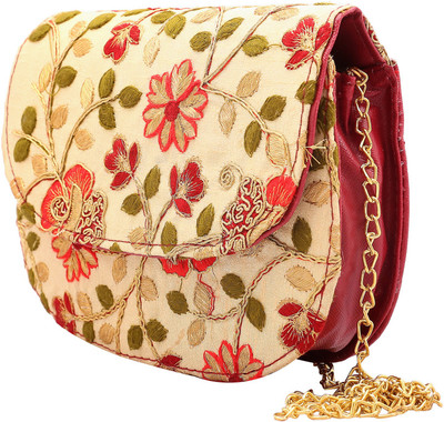 

Craft Trade Girls Evening/Party Beige Banana Fibre Sling Bag