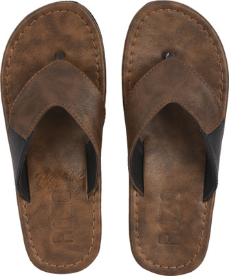 

Rozo V-Shaped Slippers, Copper
