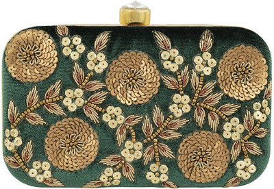 

TOOBA HANDICRAFT Casual Green Clutch