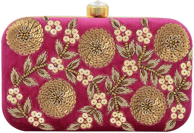 

TOOBA HANDICRAFT Casual Maroon Clutch