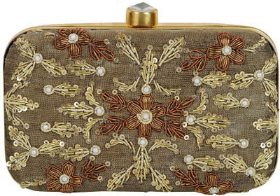 

TOOBA HANDICRAFT Casual Multicolor Clutch