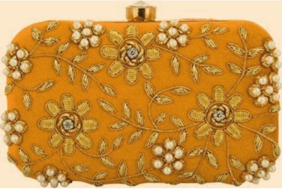 

TOOBA HANDICRAFT Casual Gold Clutch