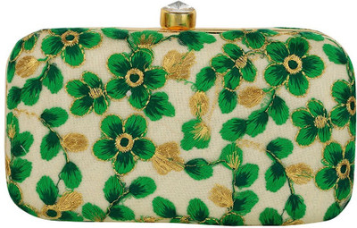 

TOOBA HANDICRAFT Casual Green Clutch