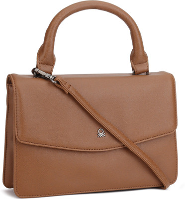 

United Colors of Benetton Hand-held Bag(Maroon)