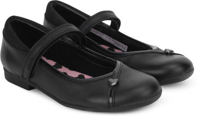 

Clarks Girls Velcro Ballerinas(Black, Black leathe