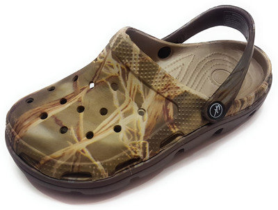

Angel Fashion Men Brown Clogs