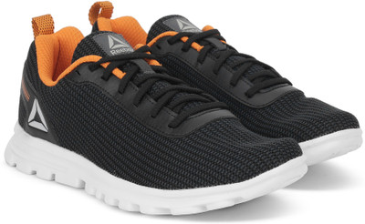 

REEBOK SWEEP RUNNER Running Shoes For Men(Black, Gravel/black/nacho
