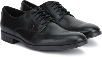 

Clarks Conwell Plain Formal Shoes For Men(Black, Black leather