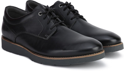 

Clarks Folcroft Plain Corporate Casual For Men(Black, Black leather