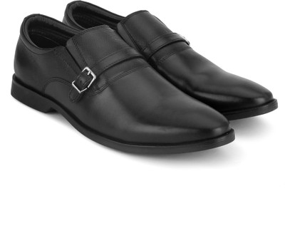

Hush Puppies By Bata AARON MATRIX LOAFER Casuals shoe For Men(Black
