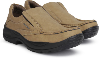 

Provogue Outdoors For Men(Khaki, Camel