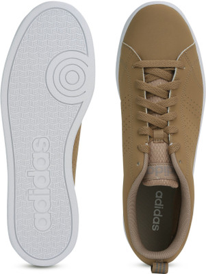 

ADIDAS VS ADVANTAGE CL Sneakers For Men(Khaki, Cardbo/cardbo/ftwwht