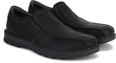 

Clarks Vanek Step Casual Shoes For Men(Black, Black leather