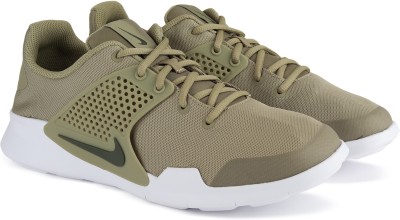 Nike NIKE ARROWZ Sneakers For Men(Green 