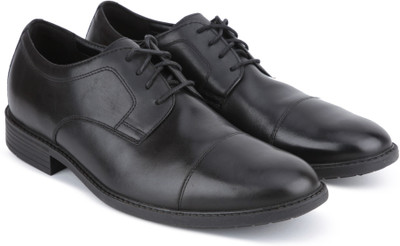 

Clarks DELK PACE Lace Up For Men(Black, Black wp