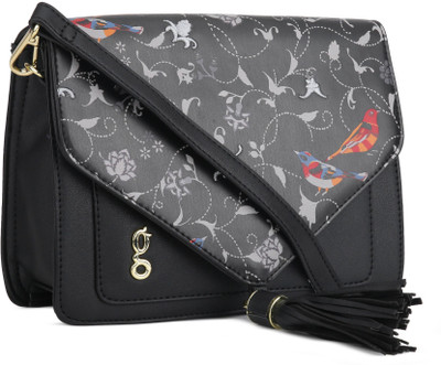 

Global Desi Women Casual Black PU Sling Bag