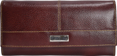 

Tan Ritcher Women Casual Brown Genuine Leather Clutch