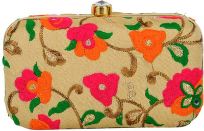 

Tooba Handicraft Casual Multicolor Clutch