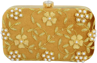 

TOOBA HANDICRAFT Casual Gold Clutch