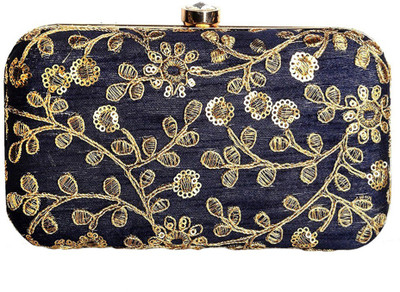 

Tooba Handicraft Casual Black Clutch