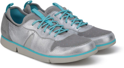 

Clarks Girls Lace Sneakers(Silver, Silver leather