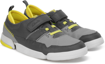 

Clarks Boys Velcro Running Shoes(Grey, Grey combi